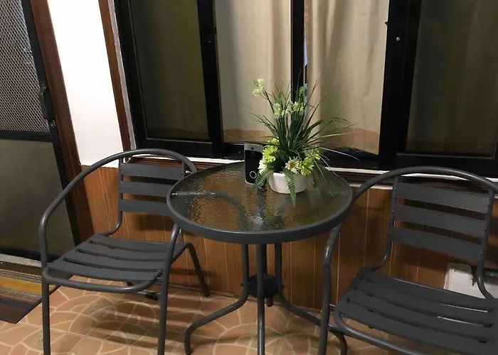 Cheapentirehouse Mel Place In With Netflix For 5pax Or Mandaue City