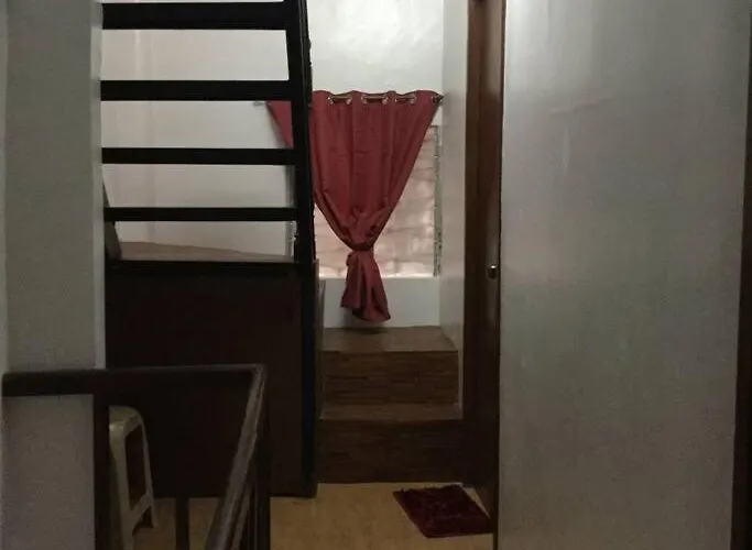 Cheapentirehouse Mel Place In With Netflix For 5pax Or Apartment *