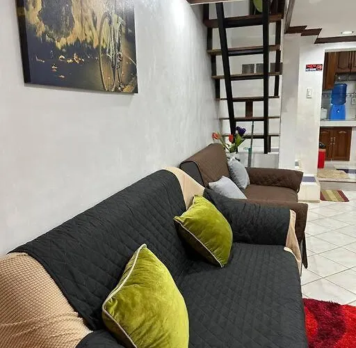 Cheapentirehouse Mel Place In With Netflix For 5pax Or Apartment