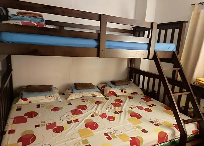 Apartment Cheapentirehouse Mel Place In With Netflix For 5pax Or Mandaue City